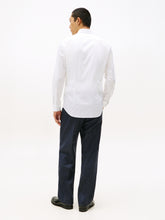 Carica l'immagine nel visualizzatore di Gallery, Camicia Tommy Hilfiger 37