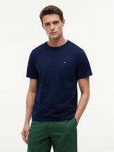 Carica l'immagine nel visualizzatore di Gallery, T-Shirt Tommy Hilfiger XXS