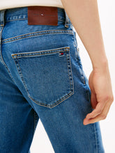 Carica l'immagine nel visualizzatore di Gallery, Jeans Tommy Hilfiger 28