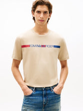 Carica l'immagine nel visualizzatore di Gallery, T-Shirt Tommy Hilfiger XXS