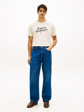 Carica l'immagine nel visualizzatore di Gallery, T-Shirt Tommy Hilfiger XXS