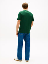 Carica l'immagine nel visualizzatore di Gallery, T-Shirt Tommy Hilfiger XXS