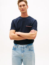 Carica l'immagine nel visualizzatore di Gallery, T-Shirt Tommy Hilfiger XXS