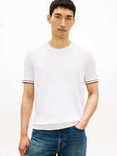 Carica l'immagine nel visualizzatore di Gallery, T-Shirt Tommy Hilfiger XXS