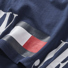 Carica l&#39;immagine nel visualizzatore di Gallery, T-shirt  tommy hilfiger
