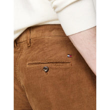 Carica l&#39;immagine nel visualizzatore di Gallery, Pantalone tommy hilfiger
