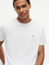 Carica l'immagine nel visualizzatore di Gallery, Maglia Tommy Hilfiger XXS
