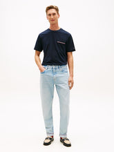 Carica l'immagine nel visualizzatore di Gallery, T-Shirt  Tommy Hilfiger XXS
